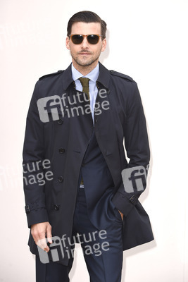 Burberry Menswear A/W 16 Fashion Show in London