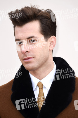 Burberry Menswear A/W 16 Fashion Show in London