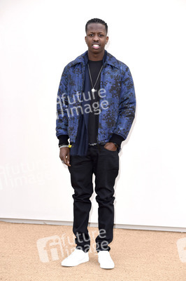 Burberry Menswear A/W 16 Fashion Show in London