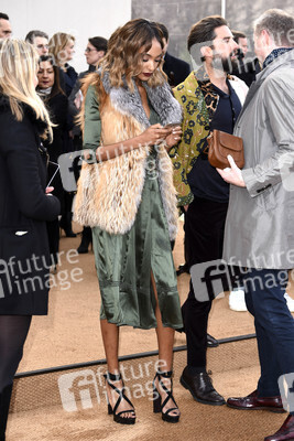 Burberry Menswear A/W 16 Fashion Show in London