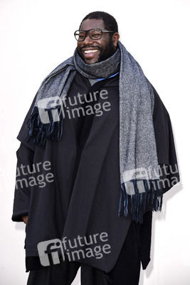 Burberry Menswear A/W 16 Fashion Show in London
