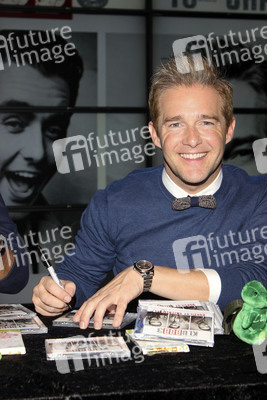 Klubbb3 Autogrammstunde in Hamburg