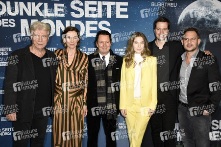 Filmpremiere 'Die dunkle Seite des Mondes' in Berlin