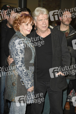 Filmpremiere 'Die dunkle Seite des Mondes' in Berlin