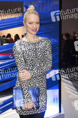 Maybelline New York Make-Up Runway Fashion Show auf der Mercedes-Benz Week Autumn/Winter 2016 in Berlin