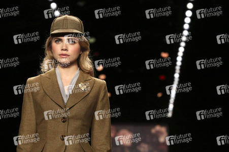 Lena Hoschek Fashion Show auf der Mercedes-Benz Week Autumn/Winter 2016 in Berlin