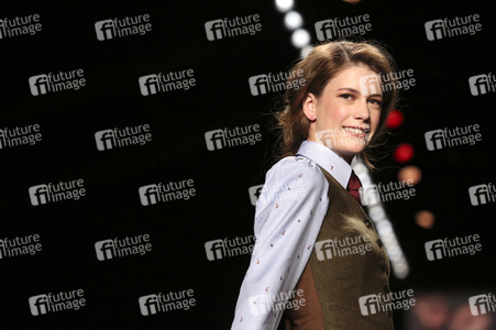 Lena Hoschek Fashion Show auf der Mercedes-Benz Week Autumn/Winter 2016 in Berlin