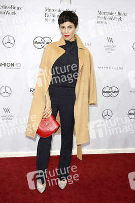 Marc Cain Fashion Show auf der Mercedes-Benz Fashion Week Autumn/Winter 2016 in Berlin