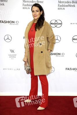 Marc Cain Fashion Show auf der Mercedes-Benz Fashion Week Autumn/Winter 2016 in Berlin