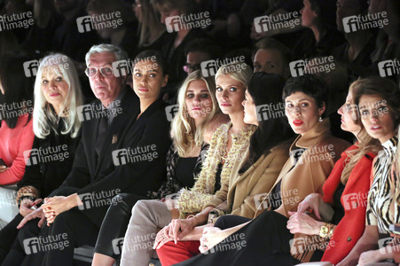 Marc Cain Fashion Show auf der Mercedes-Benz Fashion Week Autumn/Winter 2016 in Berlin