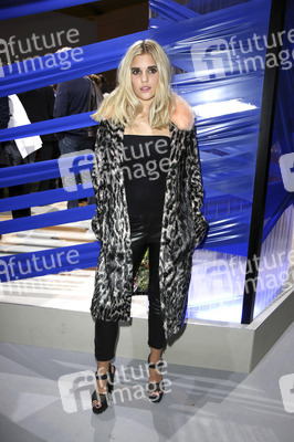 Marc Cain Fashion Show auf der Mercedes-Benz Fashion Week Autumn/Winter 2016 in Berlin