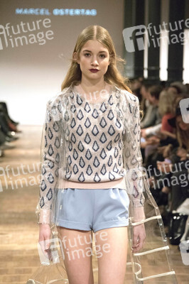 Marcel Ostertag Fashion Show auf der Mercedes-Benz Fashion Week Autumn/Winter 2016 in Berlin