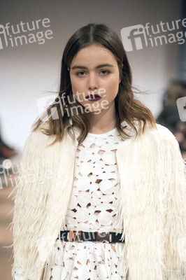 Marcel Ostertag Fashion Show auf der Mercedes-Benz Fashion Week Autumn/Winter 2016 in Berlin