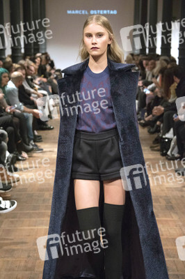 Marcel Ostertag Fashion Show auf der Mercedes-Benz Fashion Week Autumn/Winter 2016 in Berlin