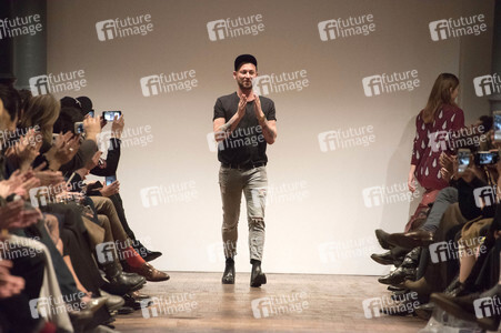 Marcel Ostertag Fashion Show auf der Mercedes-Benz Fashion Week Autumn/Winter 2016 in Berlin