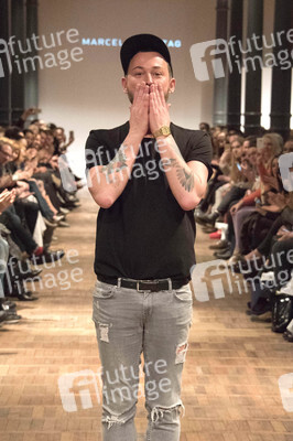 Marcel Ostertag Fashion Show auf der Mercedes-Benz Fashion Week Autumn/Winter 2016 in Berlin