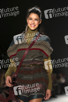 Riani Fashion Show auf der Mercedes-Benz Fashion Week Autumn/Winter 2016 in Berlin