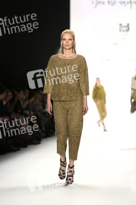 Riani Fashion Show auf der Mercedes-Benz Fashion Week Autumn/Winter 2016 in Berlin