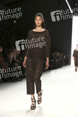 Riani Fashion Show auf der Mercedes-Benz Fashion Week Autumn/Winter 2016 in Berlin