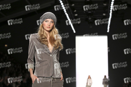 Sportalm Fashion Show auf der Mercedes-Benz Fashion Week Autumn/Winter 2016 in Berlin