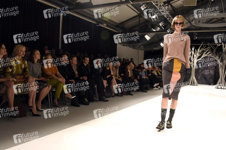 Kilian Kerner Fashion Show auf der Mercedes-Benz Fashion Week Autumn/Winter 2016 in Berlin
