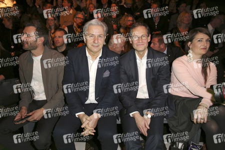 Guido Maria Kretschmer Fashion Show auf der Mercedes-Benz Fashion Week Autumn/Winter 2016 in Berlin