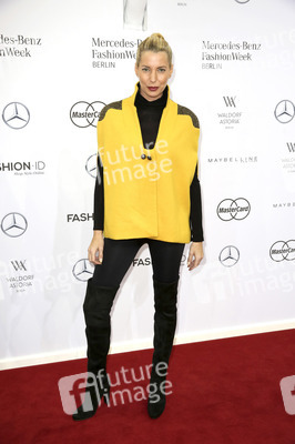 Laurel Fashion Show auf der Mercedes-Benz Fashion Week Autumn/Winter 2016 in Berlin