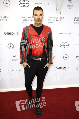 Laurel Fashion Show auf der Mercedes-Benz Fashion Week Autumn/Winter 2016 in Berlin