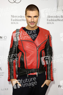 Laurel Fashion Show auf der Mercedes-Benz Fashion Week Autumn/Winter 2016 in Berlin