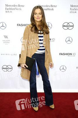 Laurel Fashion Show auf der Mercedes-Benz Fashion Week Autumn/Winter 2016 in Berlin
