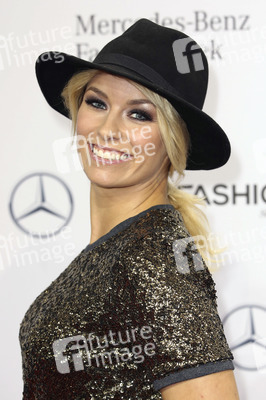 Rebekka Ruetz Fashion Show auf der Mercedes-Benz Fashion Week Autumn/Winter 2016 in Berlin