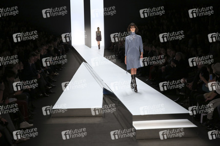 Dorothee Schumacher Fashion Show auf der Mercedes-Benz Fashion Week Autumn/Winter 2016 in Berlin