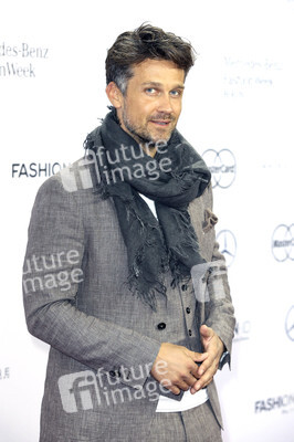 Baldessarini Fashion Show auf der Mercedes-Benz Fashion Week Autumn/Winter 2016 in Berlin