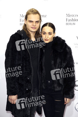 Baldessarini Fashion Show auf der Mercedes-Benz Fashion Week Autumn/Winter 2016 in Berlin