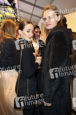 Baldessarini Fashion Show auf der Mercedes-Benz Fashion Week Autumn/Winter 2016 in Berlin