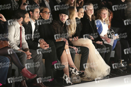 Baldessarini Fashion Show auf der Mercedes-Benz Fashion Week Autumn/Winter 2016 in Berlin