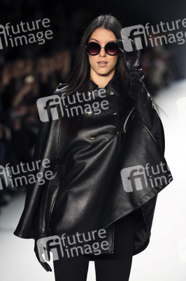 Dimitri Fashion Show auf der Mercedes-Benz Fashion Week Autumn/Winter 2016 in Berlin