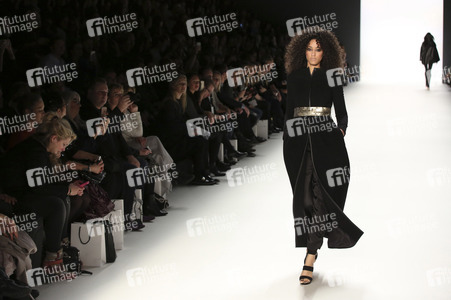 Dimitri Fashion Show auf der Mercedes-Benz Fashion Week Autumn/Winter 2016 in Berlin