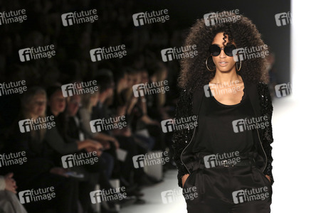 Dimitri Fashion Show auf der Mercedes-Benz Fashion Week Autumn/Winter 2016 in Berlin