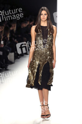 Dimitri Fashion Show auf der Mercedes-Benz Fashion Week Autumn/Winter 2016 in Berlin
