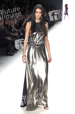 Dimitri Fashion Show auf der Mercedes-Benz Fashion Week Autumn/Winter 2016 in Berlin