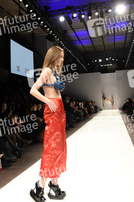Luxaa und lavera Green Fashion Award auf dem Lavera Showfloor auf der Berlin Fashion Week Autumn/Winter 2016