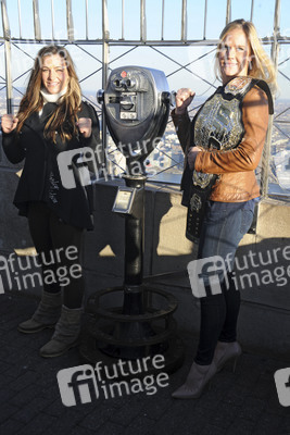 Holly Holm und Miesha Tate besuchen das Empire State Building