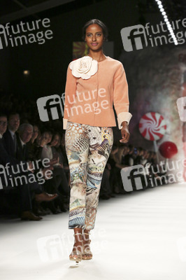 Key Looks Fashion Show auf der Mercedes-Benz Fashion Week Autumn/Winter 2016 in Berlin