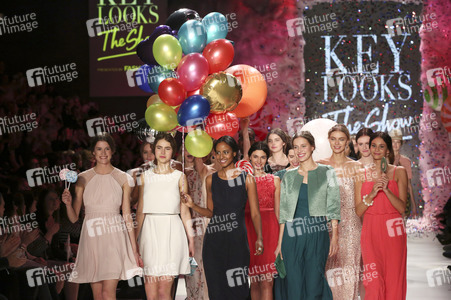 Key Looks Fashion Show auf der Mercedes-Benz Fashion Week Autumn/Winter 2016 in Berlin
