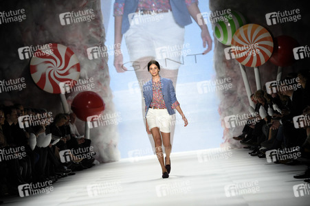 Key Looks Fashion Show auf der Mercedes-Benz Fashion Week Autumn/Winter 2016 in Berlin