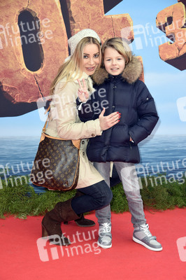 Filmpremiere 'Robinson Crusoe' in Berlin