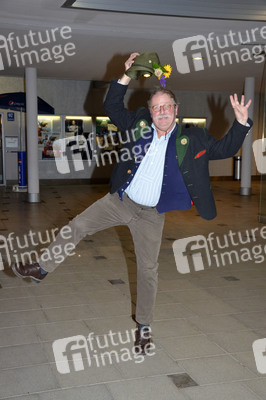 Wolfgang M. Prinz bei Shoperöffnung in Haar