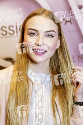 Beauty Convention GLOW in Bochum
