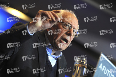 Wahlkampfrede von Bernie Sanders in Cedar Rapids